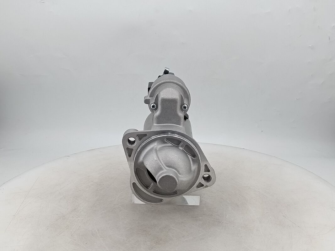 24V 8KW 11T Motor Starter Motor für Isuzu Dieselmotoren mit Zubehör